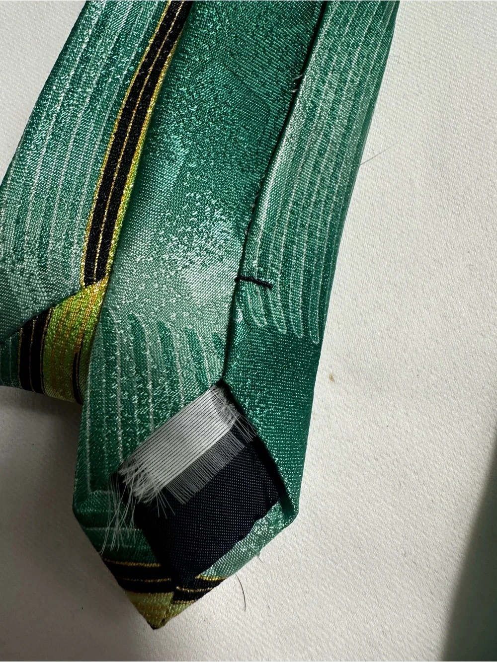 A47. Fratello Necktie Emerald Green Fold Black Abstract Geometric Hand Made Tie